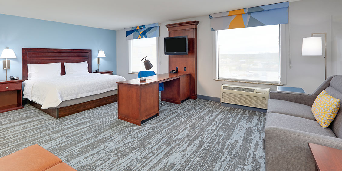 Hampton Inn & Suites Dallas-Arlington South Starts The New Year With Top-To-Bottom Renovation